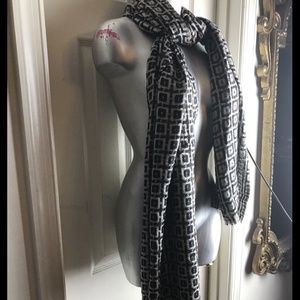 BAJRA Handmade Nepal-Metallic Scarf Shawl